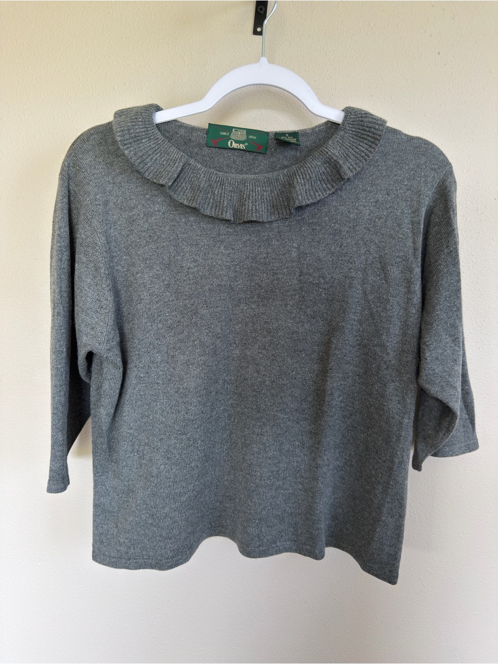 Orvis Vintage Women's S Gray Silk & Cashmere Blend Ruffle Trim‎ Crewneck Sweater